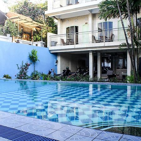 Balita Beach Inn Kuta Kuta Lombok Exteriör bild